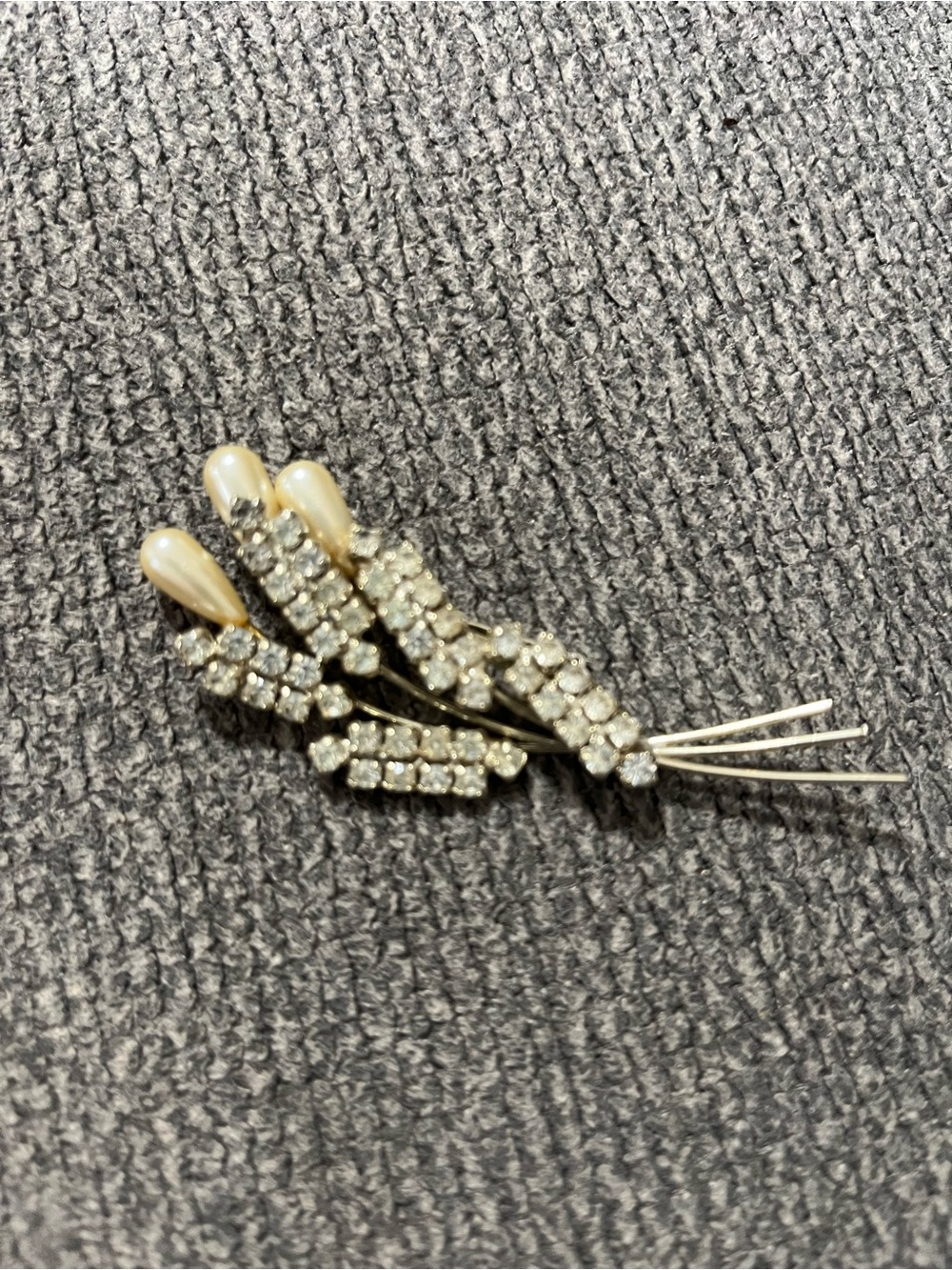 Vintage Pearl and Crystal Floral Pin - Women Jewelry